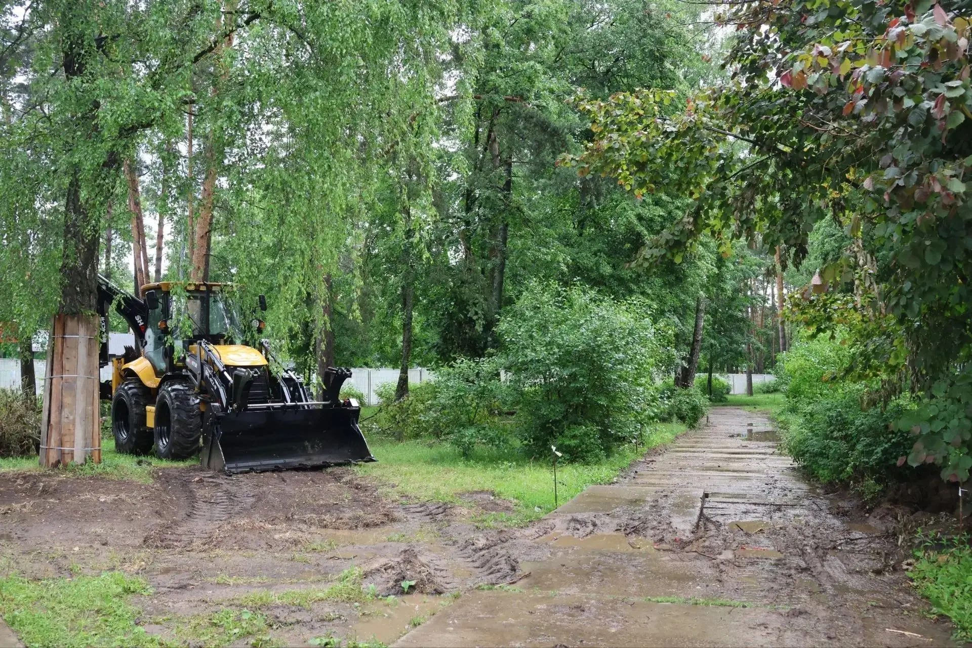 В Протвино началось благоустройство сквера «Мирабель»