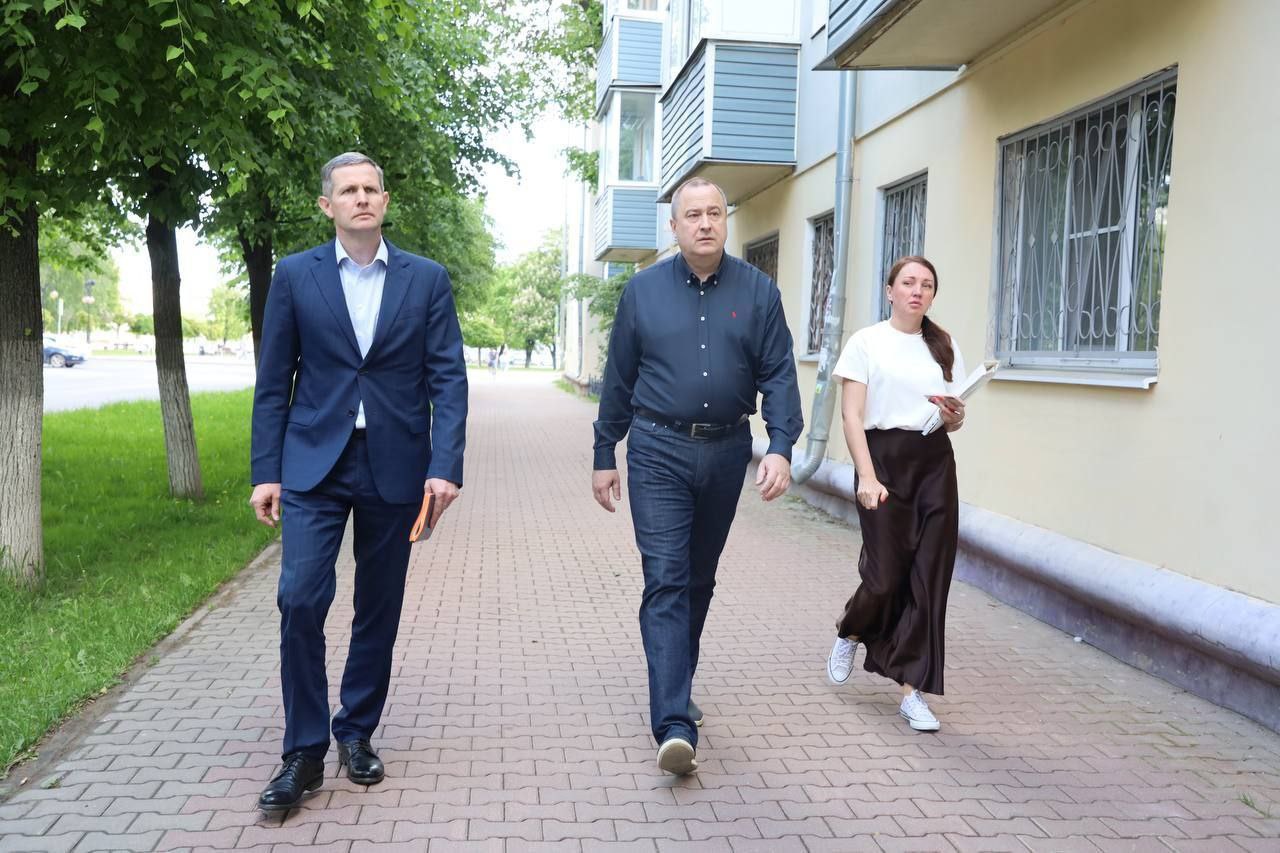 Состояние центральных улиц Серпухова проверил Глава округа Сергей Никитенко Состояние центральных улиц Серпухова проверил Глава округа Сергей Никитенко