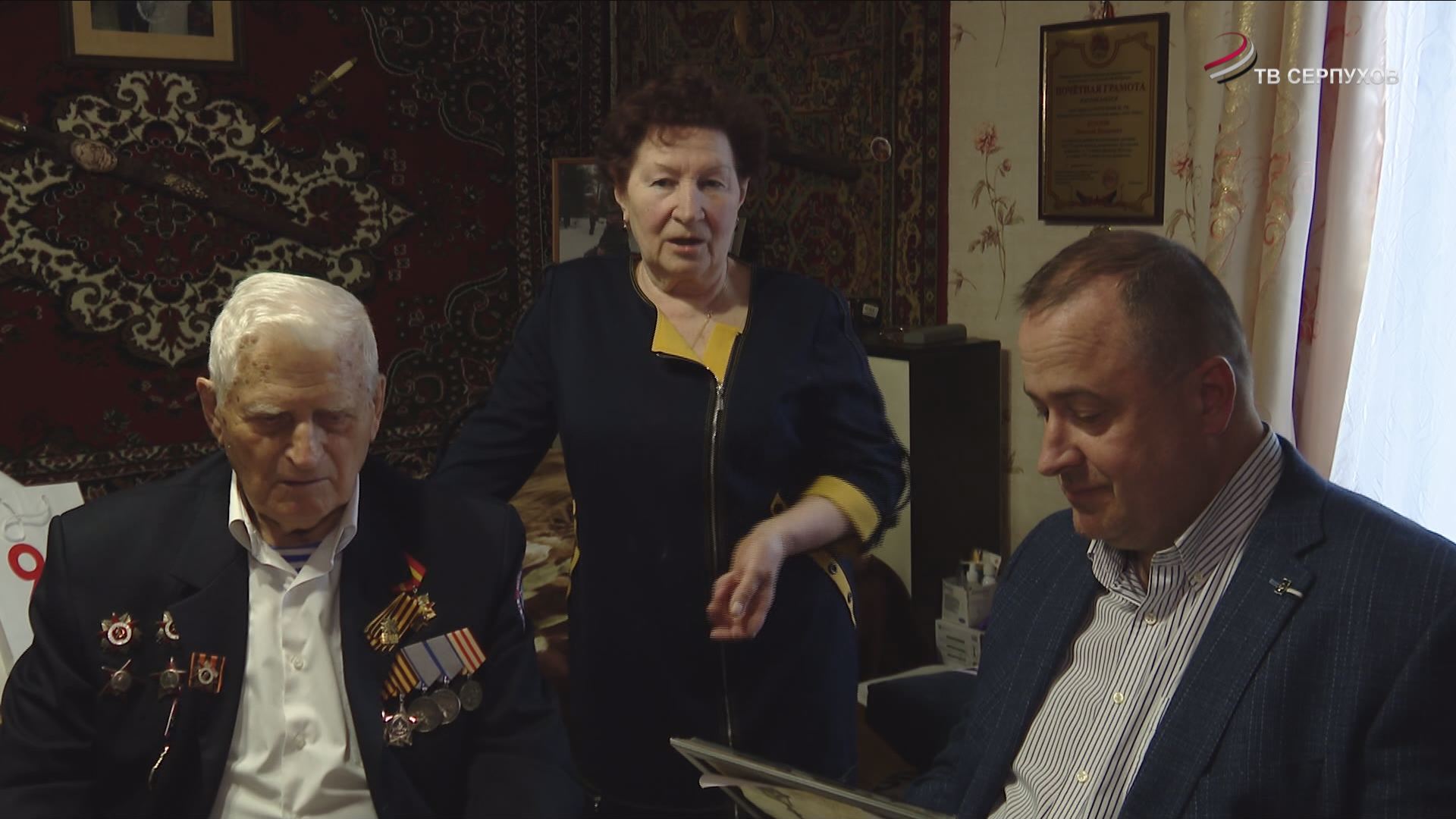 Сергей Никитенко лично поздравил ветерана ВОВ Николай Козлова с 77-летием Великой Победы Сергей Никитенко лично поздравил ветерана ВОВ Николай Козлова с 77-летием Великой Победы