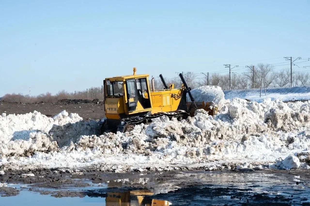 В Серпухове продолжается ликвидация последствий снегопадов и подготовка инфраструктуры к весеннему периоду