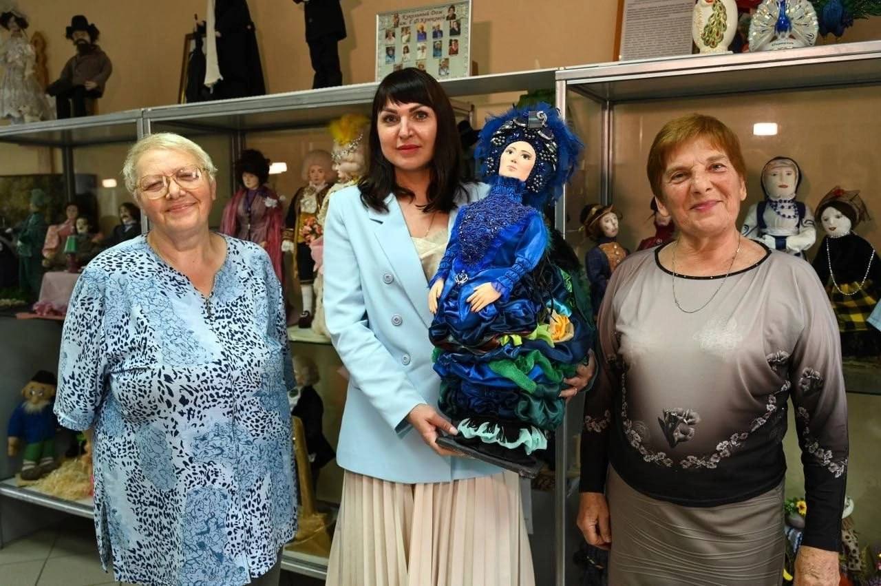 В Серпухове отреставрировали фасад дома, где размещается культурно-досуговое объединение и кукольный дом им. Галины Крюковой В Серпухове отреставрировали фасад дома, где размещается культурно-досуговое объединение и кукольный дом им. Галины Крюковой