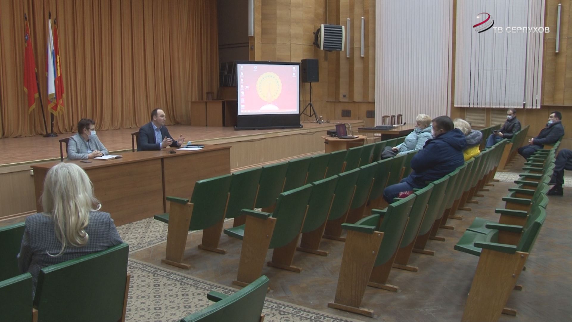 В Серпухове прошла встреча с обманутыми дольщиками В Серпухове прошла встреча с обманутыми дольщиками