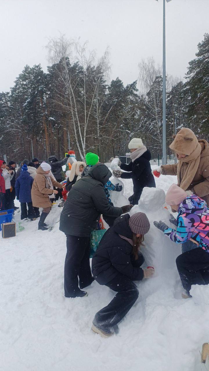 В Серпухове состоялся второй зимний фестиваль снеговиков