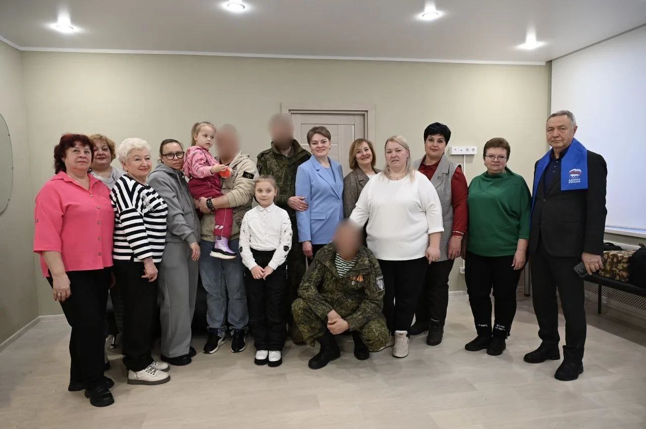 В Серпухове в преддверии 23 Февраля провели встречу с участниками СВО 