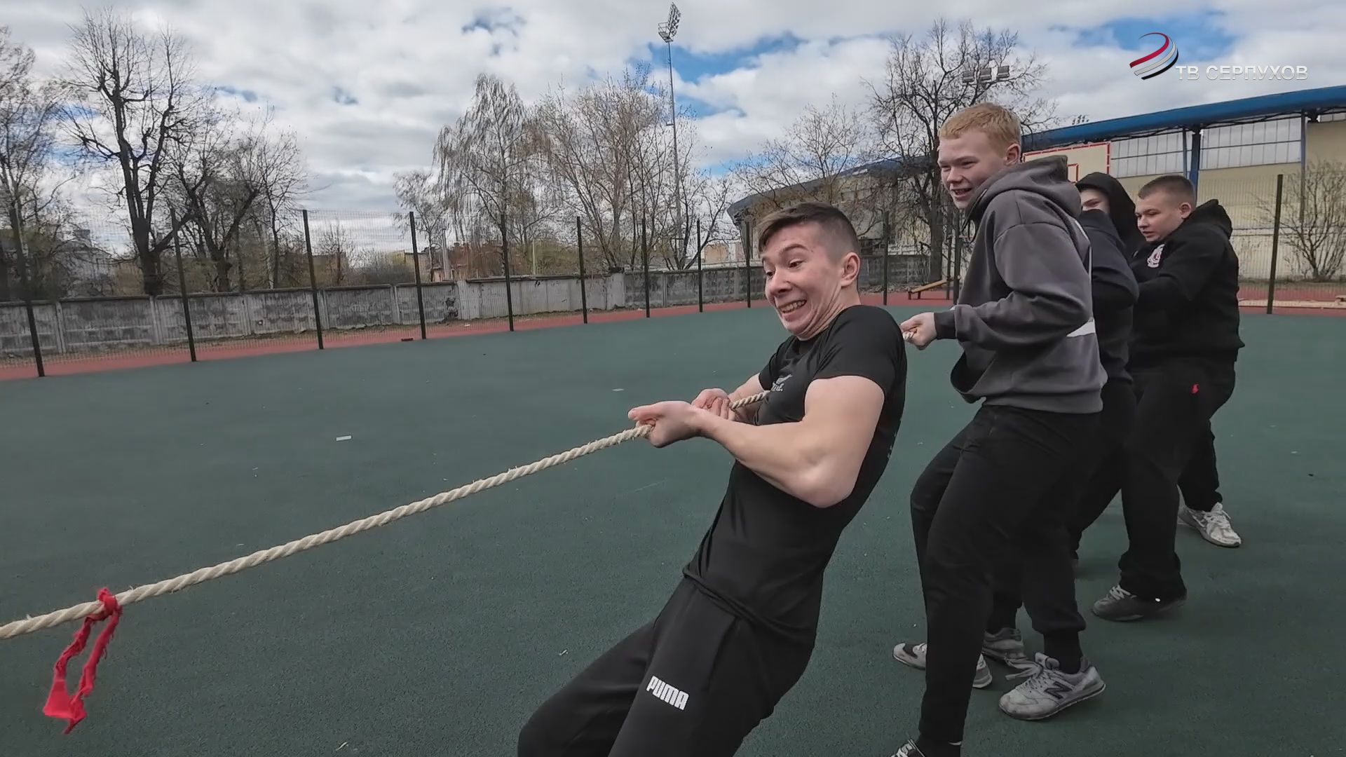 В Серпухове провели военно-спортивную кадетскую спартакиаду «Памяти предков достойны», посвящённую Дню Победы