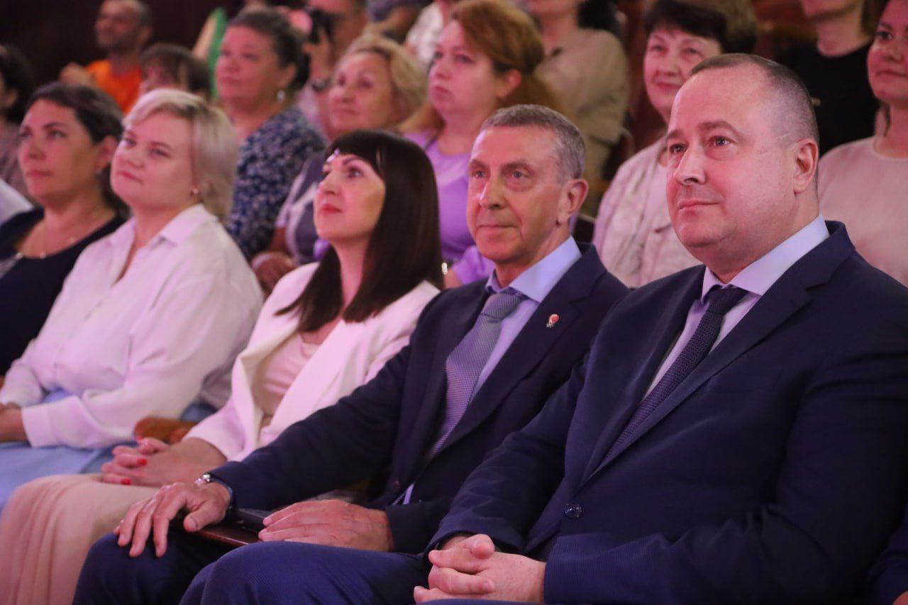 Жителей Пущино поздравили с Днем города  и с Днем России
