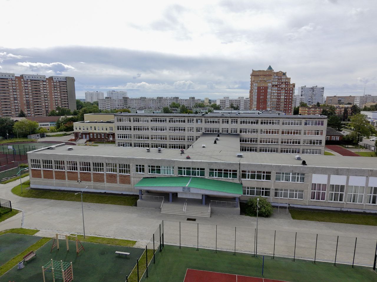 В Серпухове отремонтируют 4 школы и 2 детских сада
