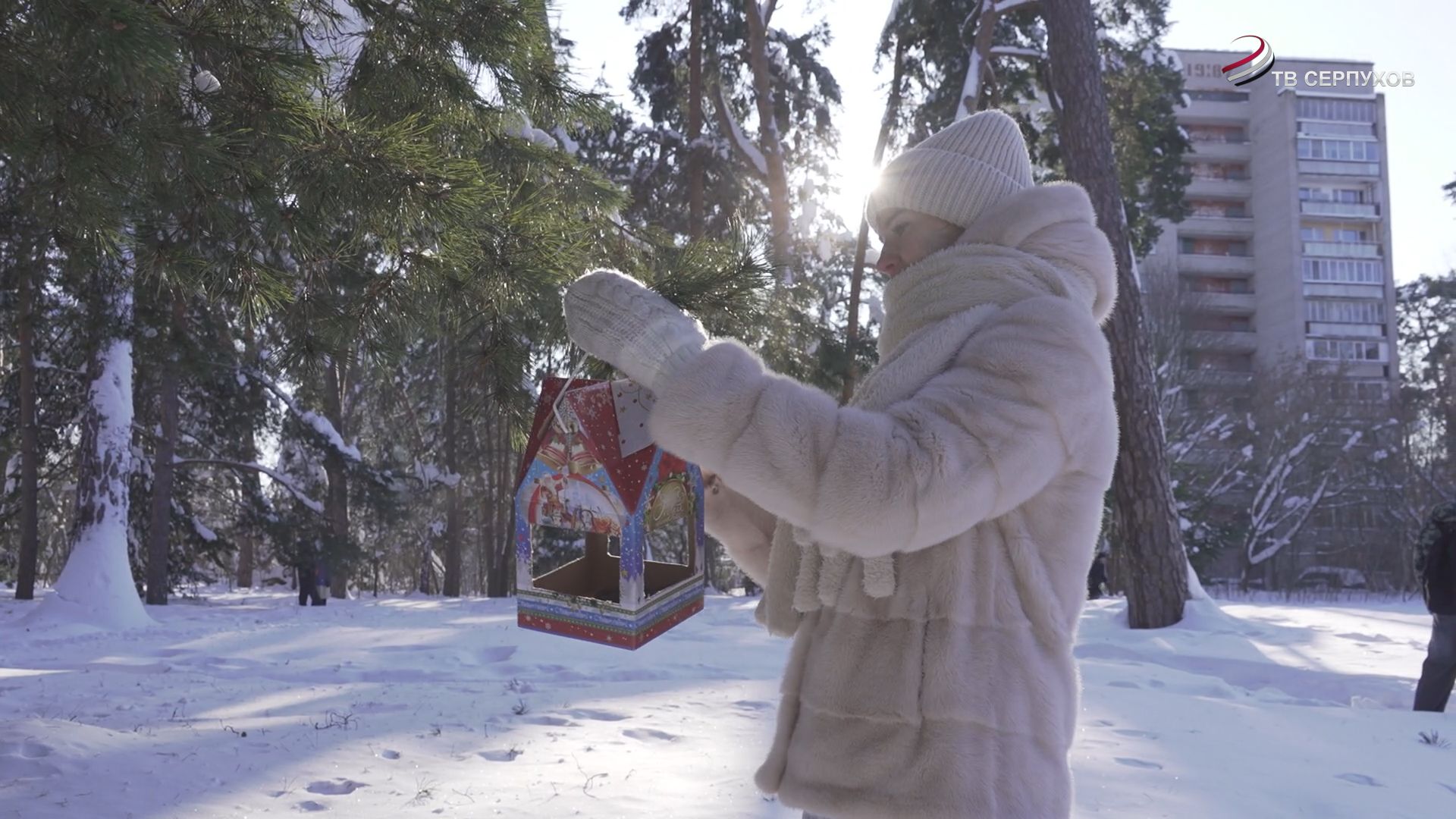 В Серпухове прошла акция "Покормите птиц зимой"