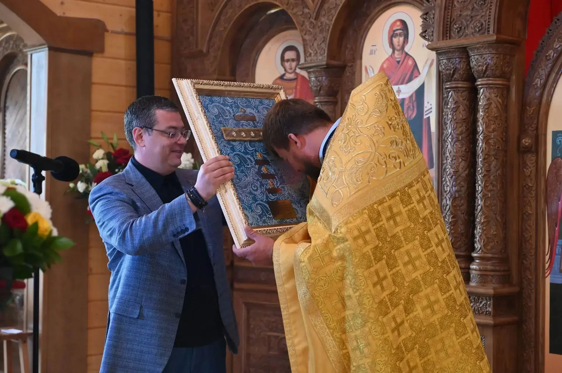 Сегодня в храм иконы Божией Матери «Умягчение злых сердец» в Сераксеево доставлена частица Пояса Пресвятой Богородицы