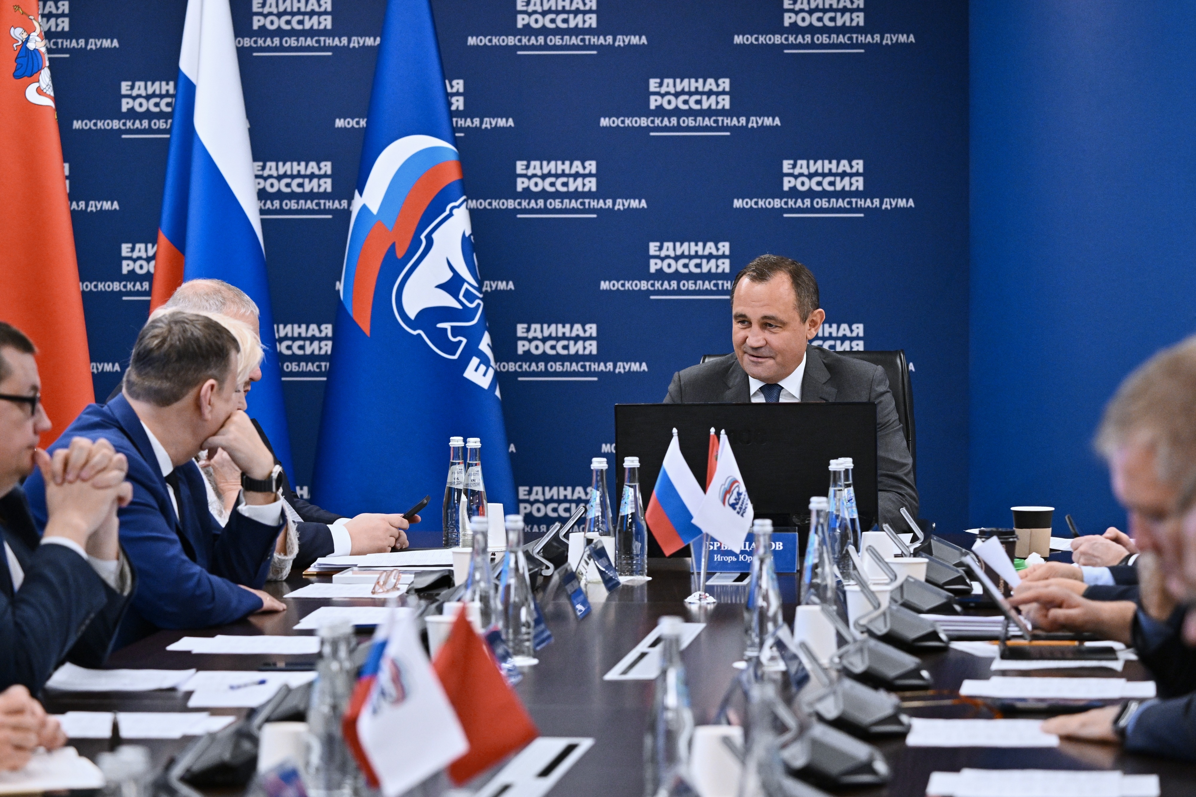 «Единая Россия» в Подмосковье будет контролировать ход реализации программы «Формирование комфортной городской среды» «Единая Россия» в Подмосковье будет контролировать ход реализации программы «Формирование комфортной городской среды»