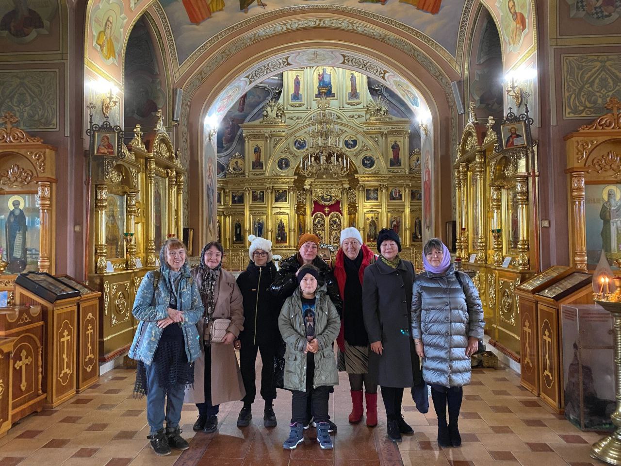 Воспитанники Центра реабилитации «Серпуховский» побывали в Соборе Николы Белого