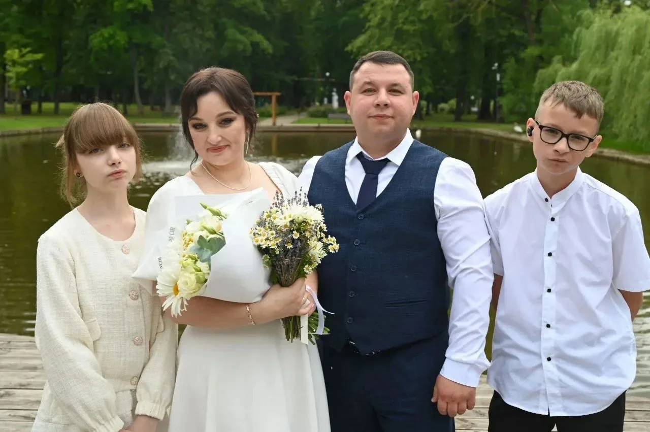 В Серпухове в день семьи, любви и верности прошло бракосочетание семьи Саткевич 