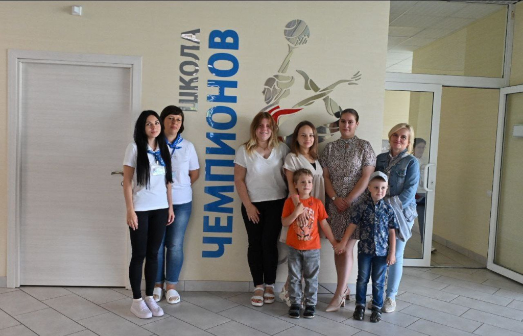 photo_5355013122584338333_y (1).jpg