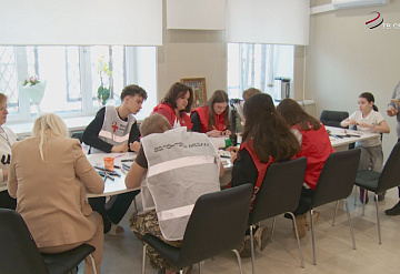 В Серпухове провели акция "Тепло наших рук"