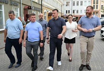  Серпухов решает задачу по упорядочению парковочного пространства.