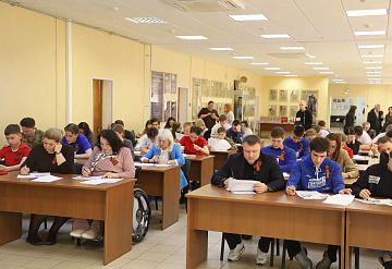 Серпухов присоединился к патриотической акции «Единой России» «Диктант Победы» 