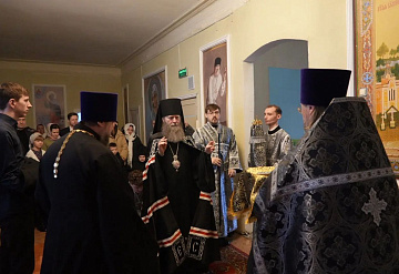 В Серпухове молитвенно почтили память великого пророка в день обретения главы Иоанна Предтечи