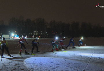 В Серпухове прошла ночная лыжная гонка "DarkSkiRace"