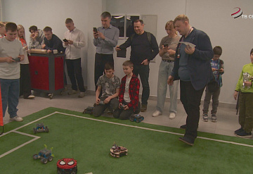 В Серпухове прошел чемпионат по робототехнике «Робослет»