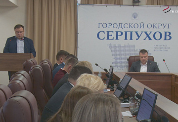 В Серпухове в среднем за сутки вывозят более 3500 м³ мусора